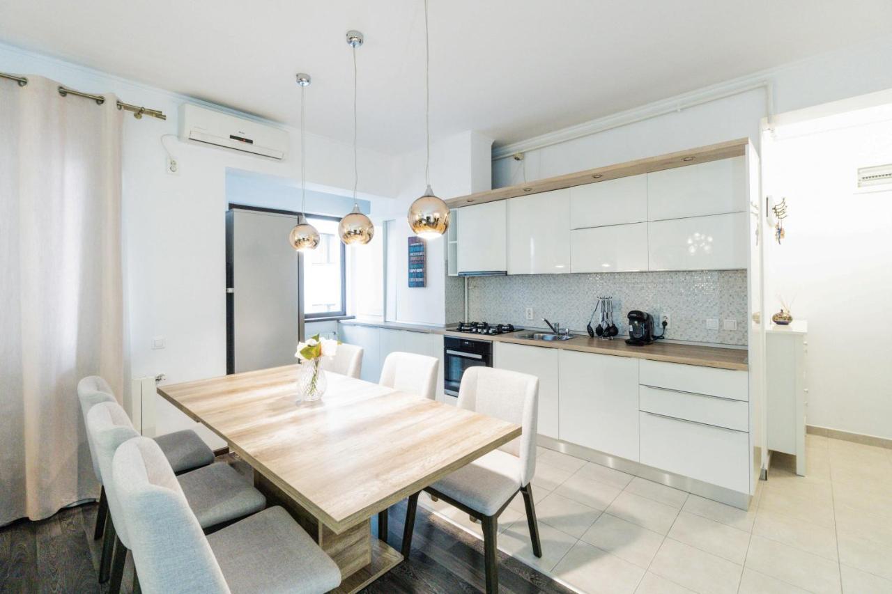 Luxury Baneasa Appartement Boekarest Buitenkant foto