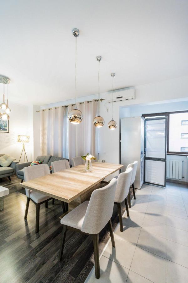 Luxury Baneasa Appartement Boekarest Buitenkant foto