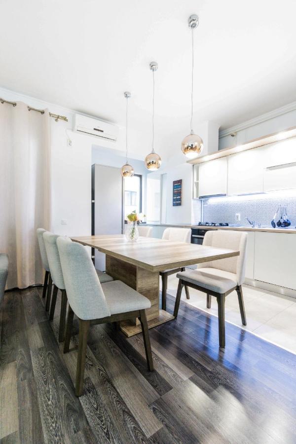 Luxury Baneasa Appartement Boekarest Buitenkant foto