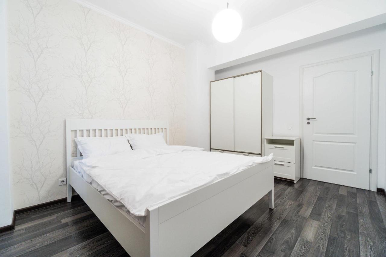 Luxury Baneasa Appartement Boekarest Buitenkant foto